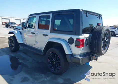 2022 Jeep Wrangler 4Xe Unlimited Sahara 4X4 z USA, uszkodzony, nr VIN 1C4JJXP66NW274456